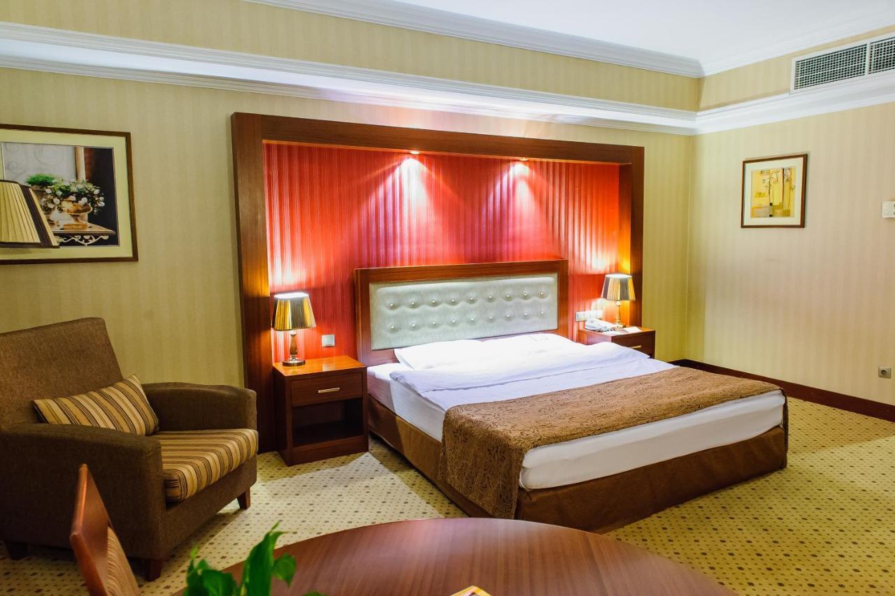 Diplomat Hotel By Ag Hotels Group Αστάνα Εξωτερικό φωτογραφία