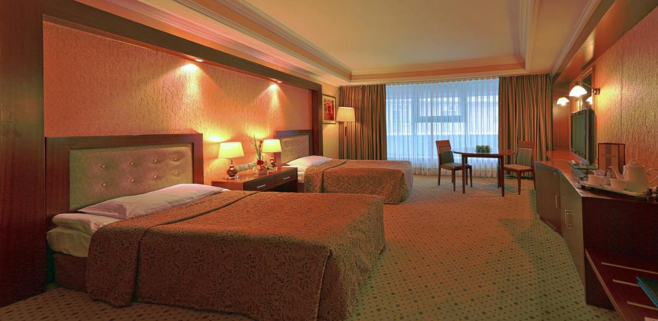 Diplomat Hotel By Ag Hotels Group Αστάνα Εξωτερικό φωτογραφία