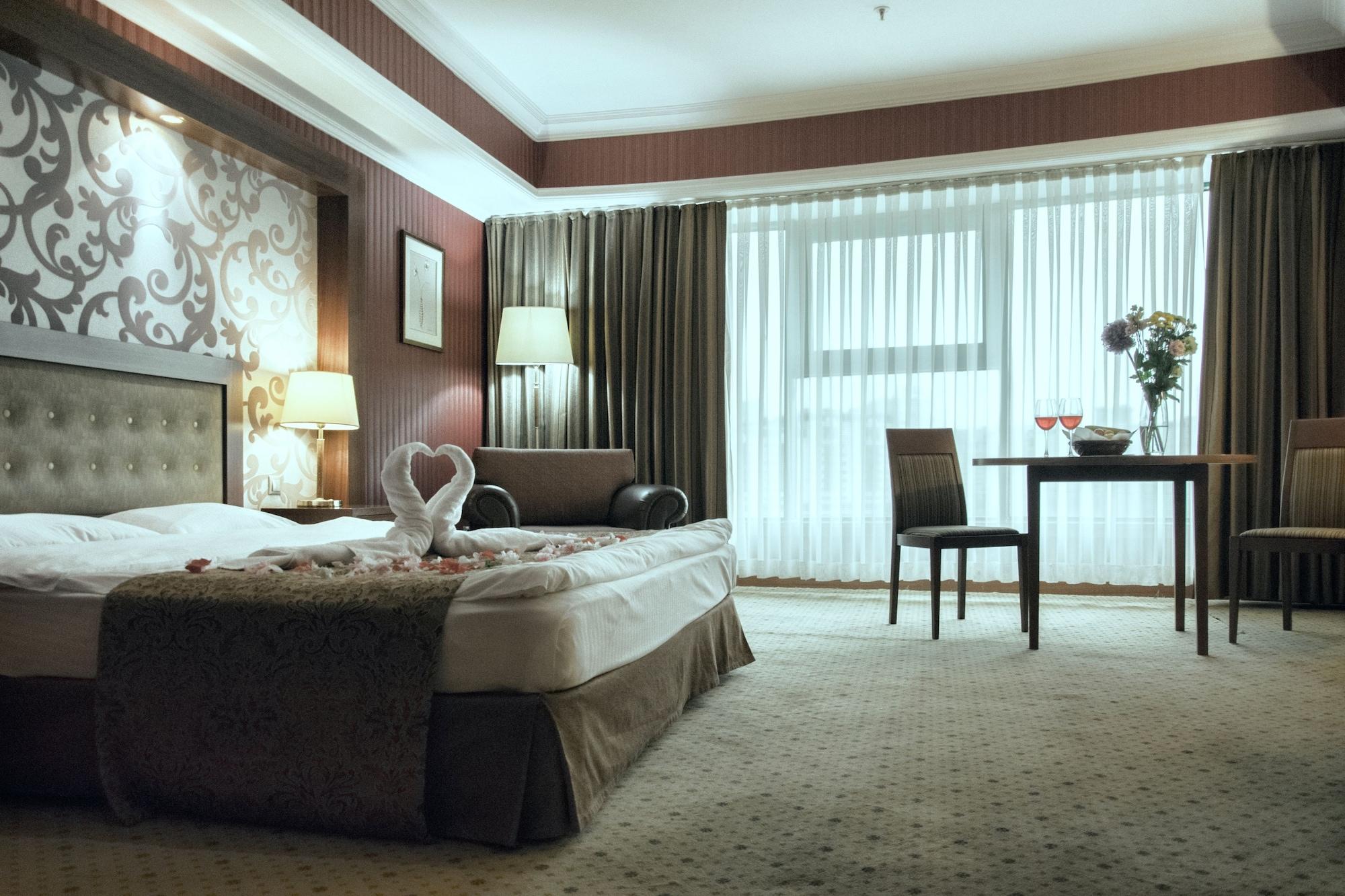 Diplomat Hotel By Ag Hotels Group Αστάνα Εξωτερικό φωτογραφία